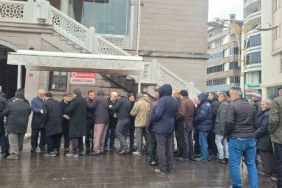 Türkeli’de umre yolcuları dualarla uğurlandı