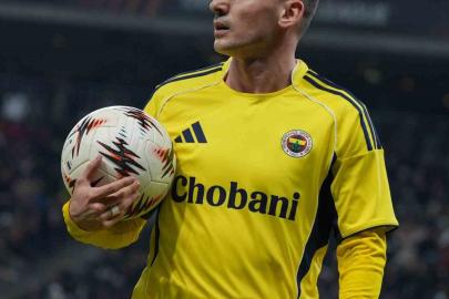 UEFA Avrupa Ligi: FCSB: 0 - Fenerbahçe: 1 (İlk yarı)