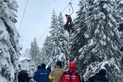 Uludağ’da telesiyej arızası: Mahsur kalan tüm tatilciler kurtarıldı
