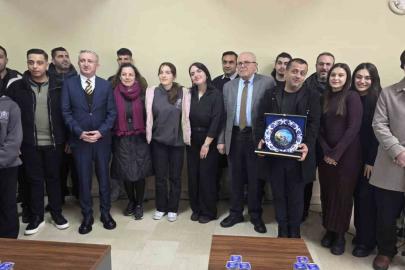 Üniversite öğrencilerinden Lice’de anlamlı proje: Kütüphane kuruldu