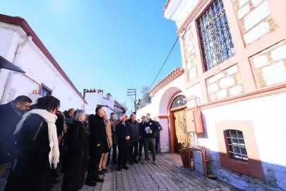 Vali Akbıyık, Saburhane’nin kültürel belleğine yakından baktı