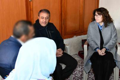 Vali Şıldak umuda kapı açanları evlerinde ziyaret etti