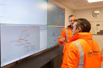 Vali Sözer, altın madeninde inceleme yaptı