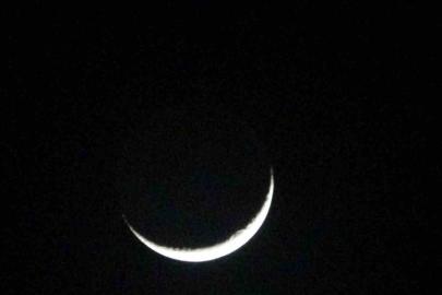 Van’da 2026’nın ilk hilal ay görsel şölen sundu