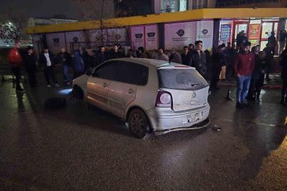 Yağış sonrası çöken yol kazaya neden oldu: 3 yaralı