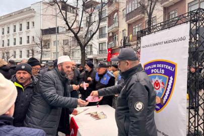 Yalova’da şehit polisler için mevlit okutuldu