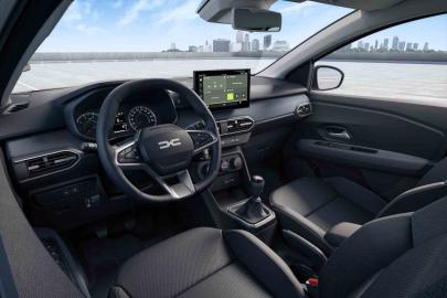 Yeni Dacia Sandero satışa sunuldu