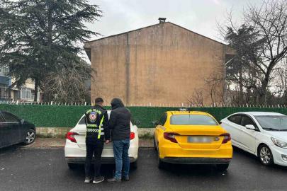 Yolcu seçtiği iddia edilen taksi şoförü trafikten men edildi