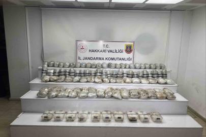 Yüksekova 60 kilo uyuşturucu madde ele geçirildi
