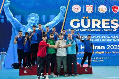 Yunusemre Belediyespor 2025 yılını 211 madalya ve 34 kupa ile tamamladı