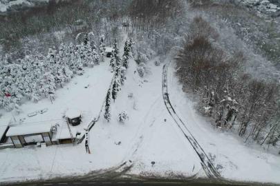 Zonguldak’ta beyaz güzellik havadan görüntülendi