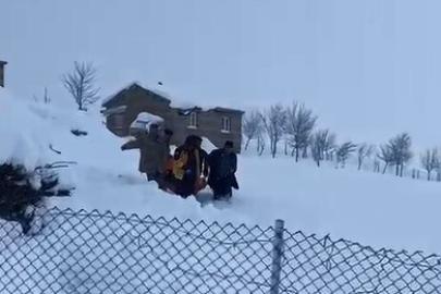 Zorlu kış şartlarında hasta kurtarma operasyonu