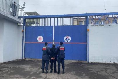 10 yıl 6 ay hapis cezası bulunan firari hükümlü yakalandı