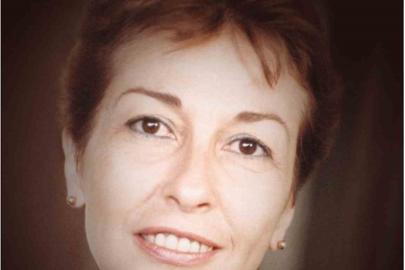 2027 Emine Işınsu Roman Ödülü başvuruları gelmeye başladı