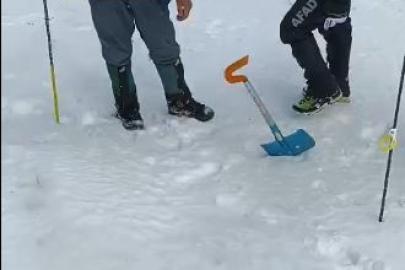 53 gündür çığ altında bulunan kayıp çoban için çığ riskinin ortadan kalkması bekleniyor