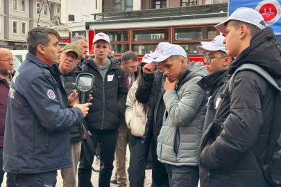 6 Şubat depremlerinde hayatını kaybedenler Uşak’ta dualarla anıldı