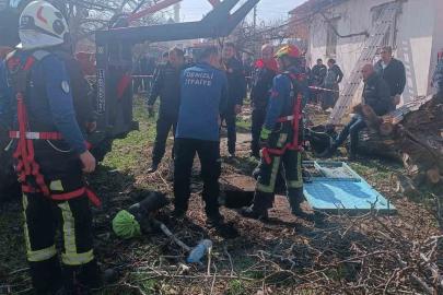 Ağaç dalı toplayan kadın 20 metrelik su kuyusuna düştü