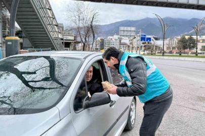 AK Parti Gençlik Kollarının "İftara 5 Kala" geleneği sürüyor