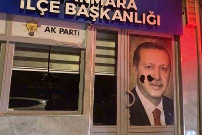 AK Parti Marmara ilçe binasına taşlı saldırıyla ilgili 1 kişi gözaltına alındı