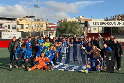Aliağa Helvacı Spor U-18 Takımı, İzmir şampiyonu oldu