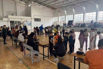 Aliağa’da bin 120 öğrenci sportif yetenek yaramasından geçti