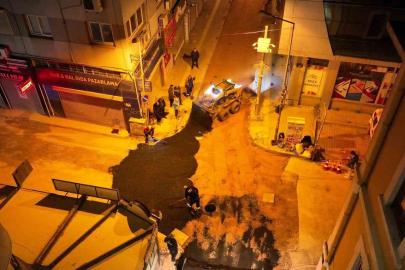 Alsancak’ta altyapısı tamamlanan sokaklar asfaltlanıyor