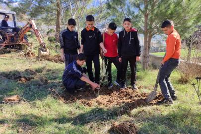Antalya’da öğrencilerden geleceğe nefes