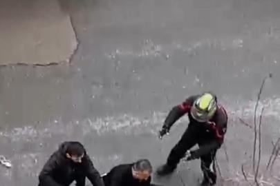 Ataşehir’de yol verme tartışması sopalı kavgaya dönüştü