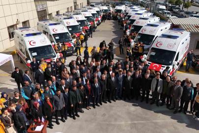 Aydın’da acil sağlık filosuna 16 yeni ambulans