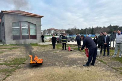 Babaeski Gençlik ve Spor Müdürlüğü personeline yangın söndürme eğitimi