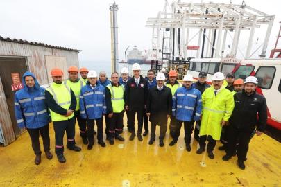 Bakan Bayraktar: "Günlük 200 milyon metreküplük bir gazı gemilerle alır hale geleceğiz"