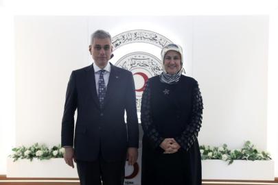 Bakan Memişoğlu: "Milletimize hizmet eden Türk Kızılay ile güç birliğimizi sürdüreceğiz"