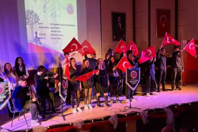 Balıkesir Lisesi’nin 141. yılı coşkuyla kutlandı