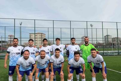 Başakpınarspor geriden gelerek kazandı