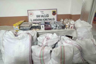 Başkale’de 3 milyon 250 bin TL değerinde kaçak malzeme ele geçirildi