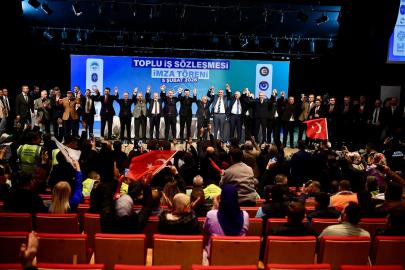 Başkan Büyükkılıç, Toplu İş Sözleşme Töreni’nde personelin sevincine ortak oldu