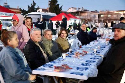 Başkan Gençay: "Sofralarımız paylaştıkça güzelleşiyor"