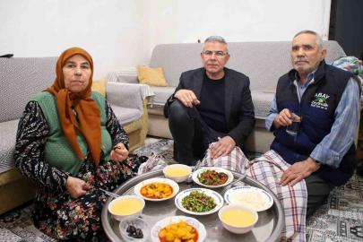 Başkan Güler, iftarlarda vatandaşlarla buluşuyor