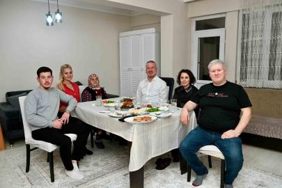 Başkan Karabatı gönül sofrasında buluştu