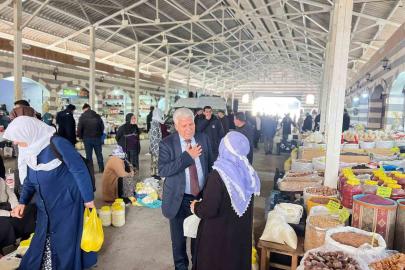 Başkan Karamehmetoğlu, esnaf ve vatandaşlarla bir araya geldi