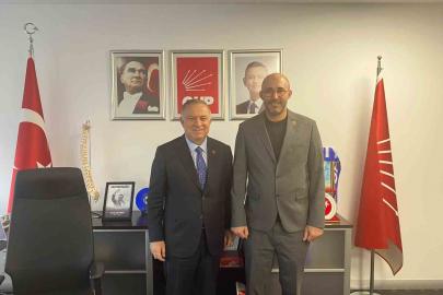 Başkan Zencirci CHP Genel Merkezi’nde temaslarda bulundu