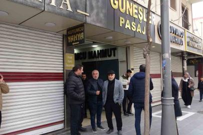 Batman’da kuyumcu soygunu ardından esnaf kepenk kapattı