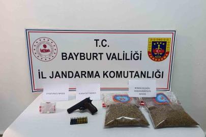 Bayburt’ta jandarma ekiplerinden uyuşturucu operasyonu: 6 şüpheli yakalandı