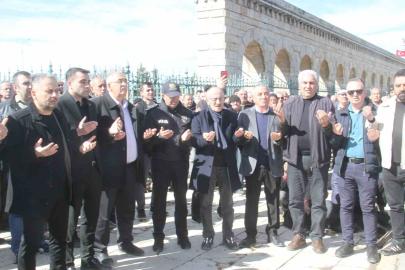 Beyşehir Gölü kıyısında rahmet ve berekete şükür için eller duaya açıldı