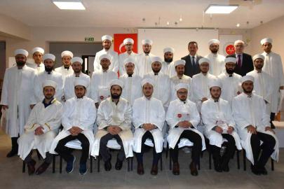 Bilecik’e atanan din görevlilerine ‘Cübbe ve Sarık Giydirme’ programı