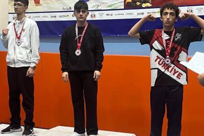 Bilecikli sporcular Muaythai Marmara Bölge Şampiyonası’nda derece yaptı