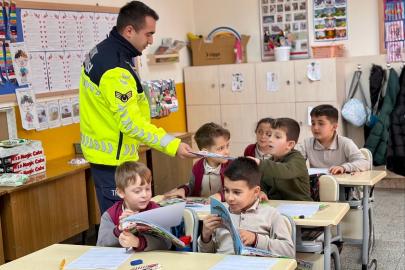 Bilecik’te 105 öğrenciye okul servisi ve trafik kuralları eğitimi