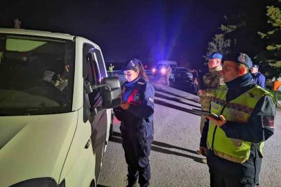 Bilecik’te araması olan 10 kişi yakalandı