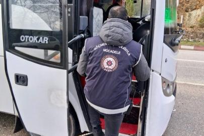 Bilecik’te düzensiz göç uygulamasında yakalanan 3 şahıs tutuklandı