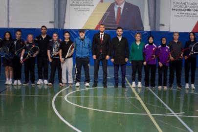 Bilecik’te Okul Yıldızlar Tenis Turnuvası tamamlandı